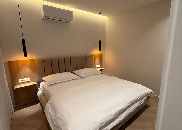 Apartment Arena